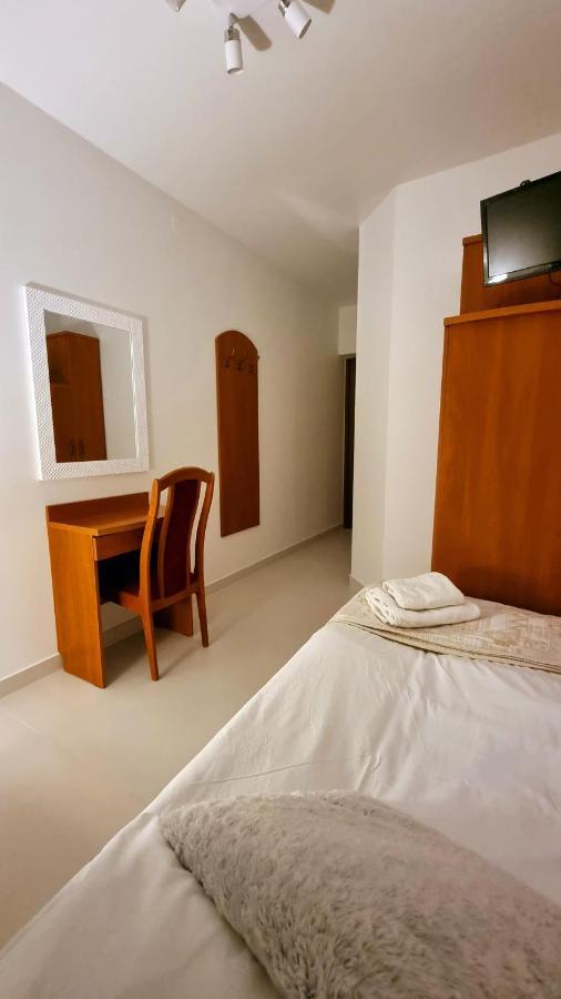 Hotel Jola เชสเนีย ภายนอก รูปภาพ